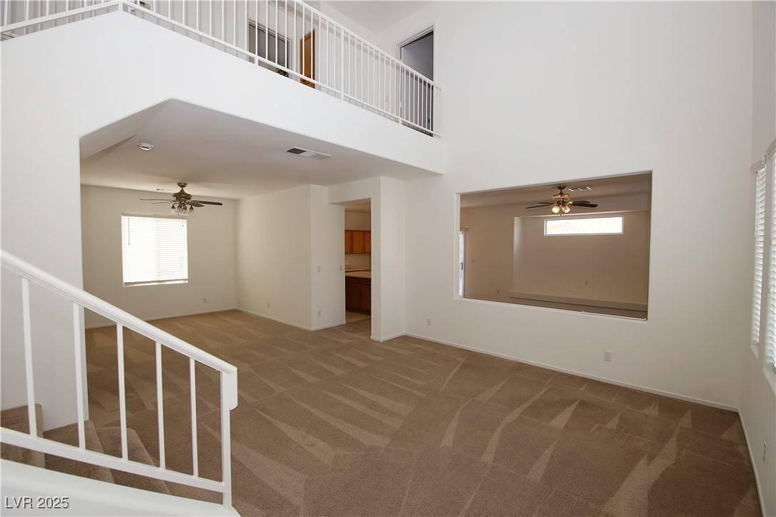 Las Vegas, NV 89129,10528 GRAND WASH CT