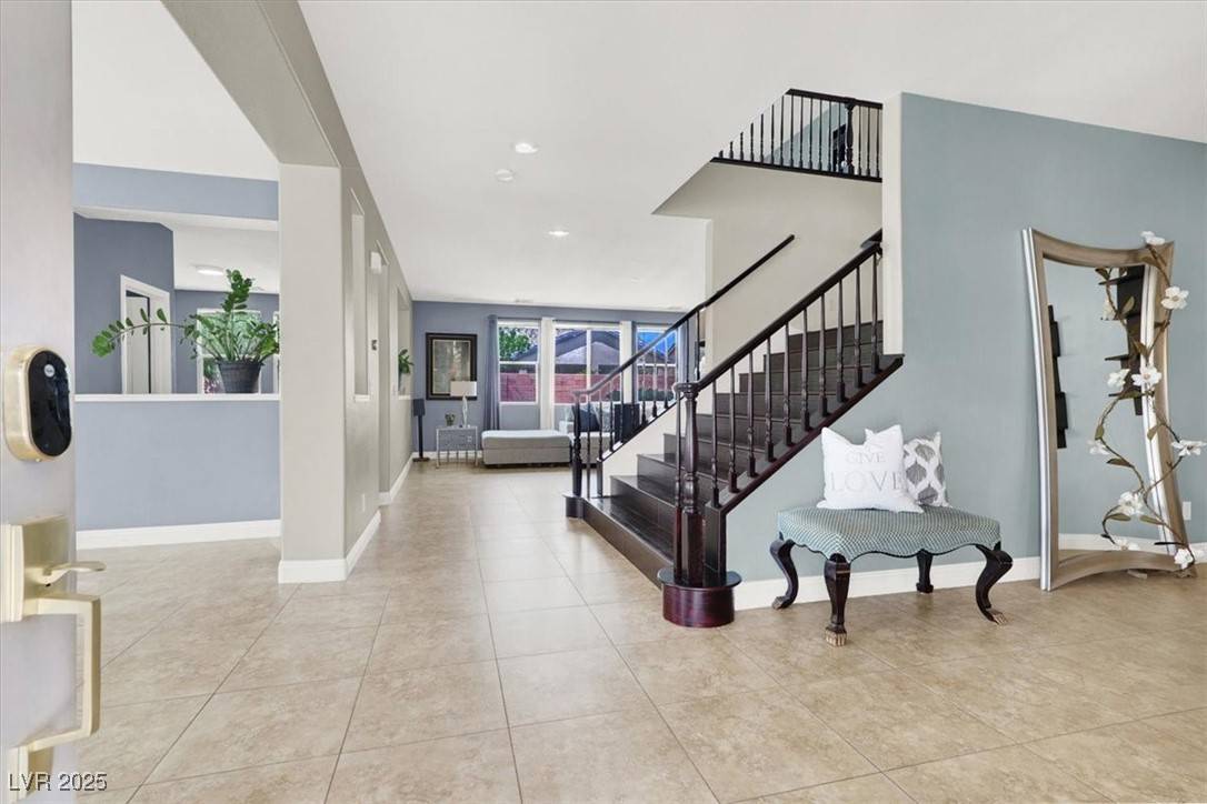 Las Vegas, NV 89129,10392 Smokemont CT