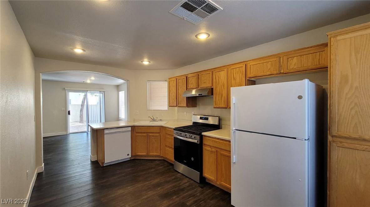 Las Vegas, NV 89166,9444 Grandview Spring AVE