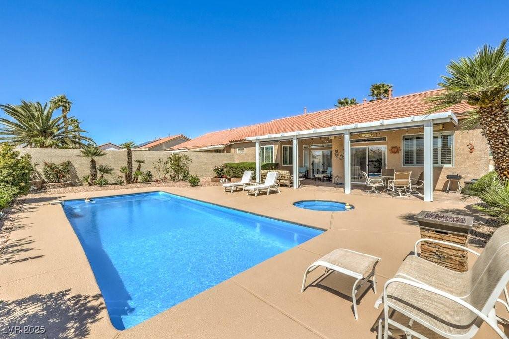 Las Vegas, NV 89113,7473 Crystal Clear AVE