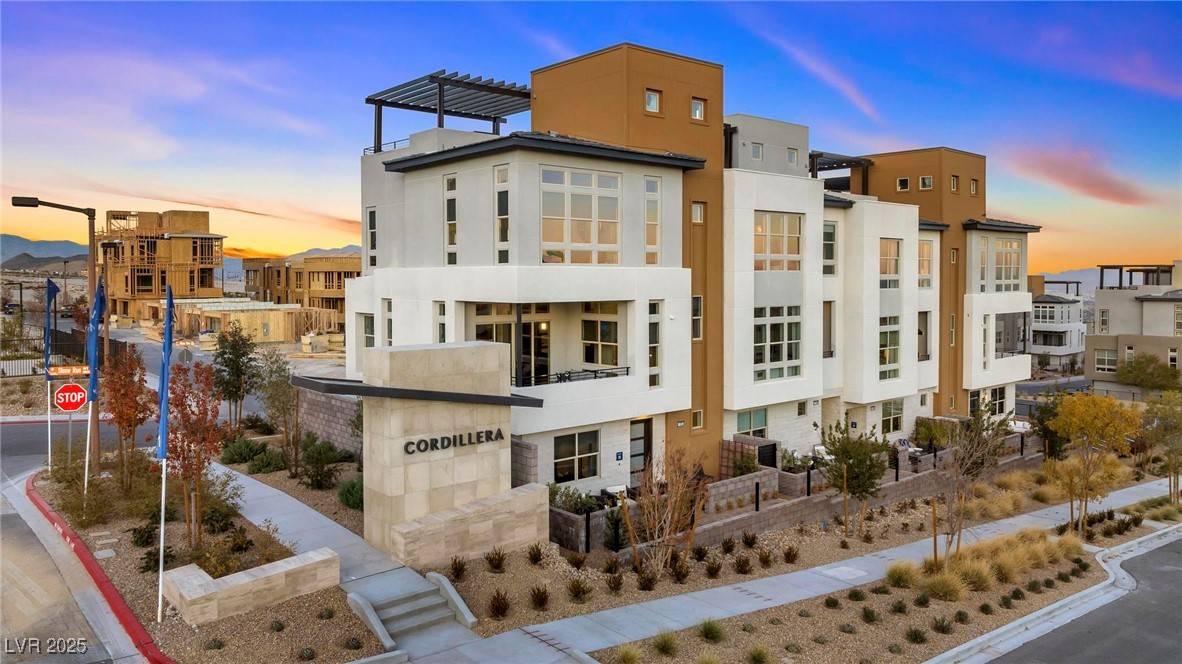 Las Vegas, NV 89138,664 Agate Bridge ST