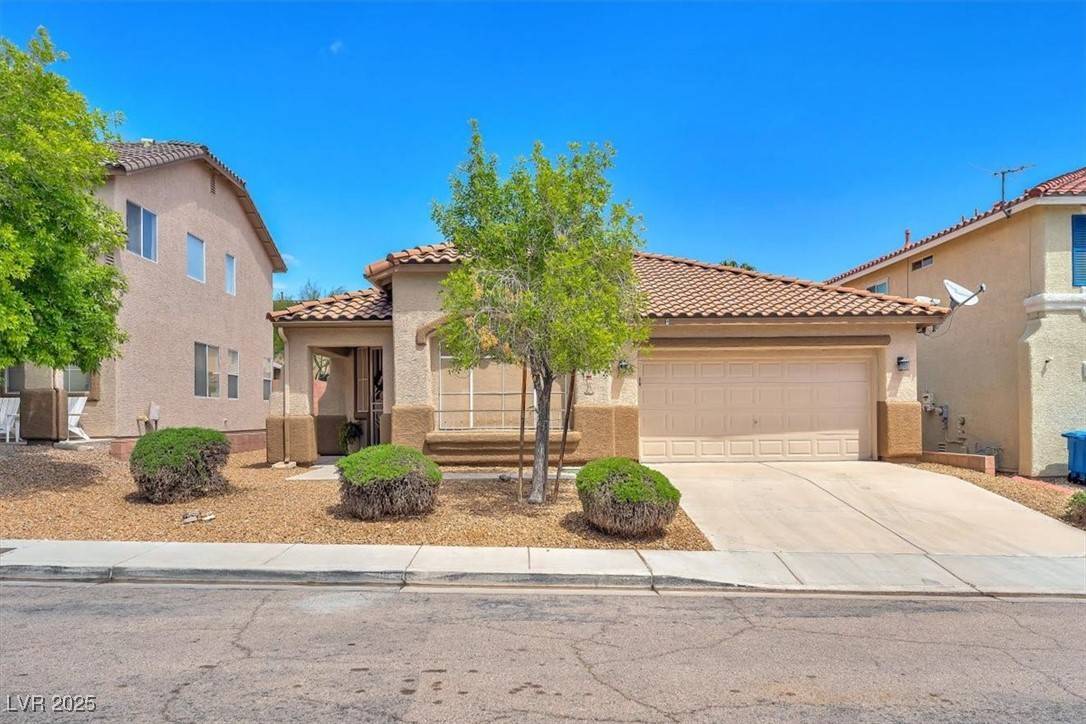 Las Vegas, NV 89148,9588 Comiskey CT