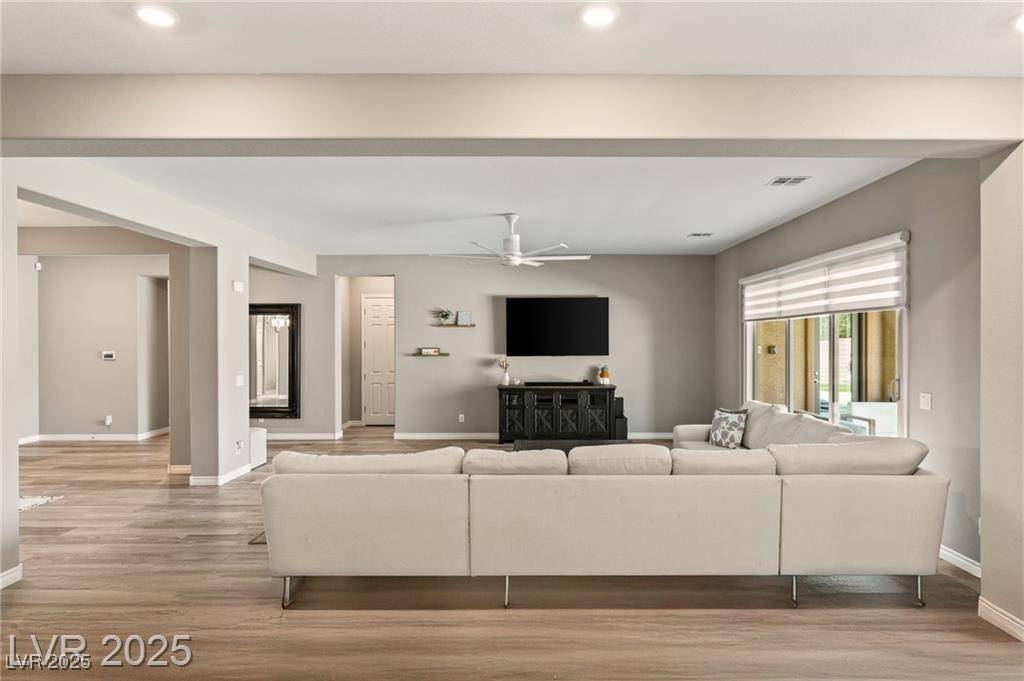 Las Vegas, NV 89149,10086 Mountain Foothills AVE