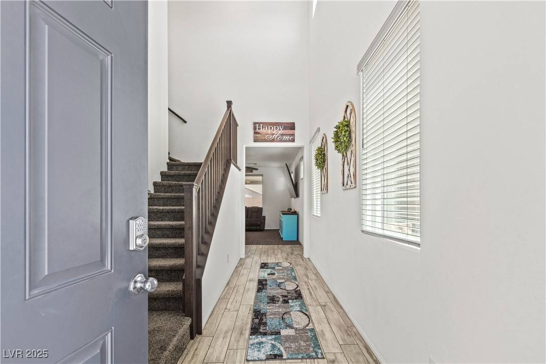 North Las Vegas, NV 89031,438 Shimmering Sands AVE