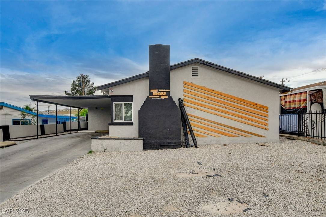 Las Vegas, NV 89101,1708 Poplar AVE
