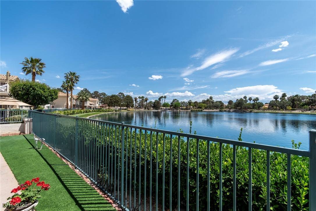 Las Vegas, NV 89128,2529 Seascape DR