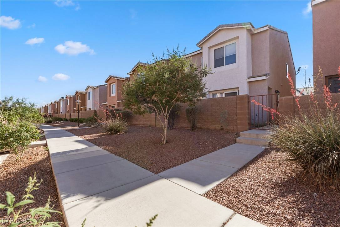 Las Vegas, NV 89115,4076 Rocky Beach DR