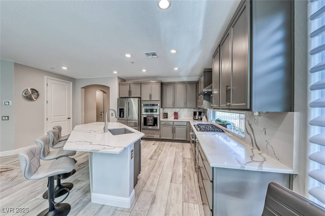 Henderson, NV 89011,29 Sun Mirage AVE