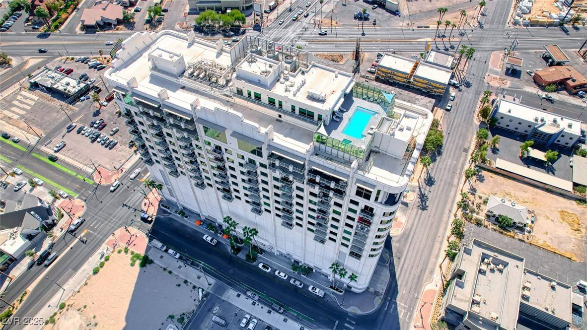 Las Vegas, NV 89101,900 Las Vegas BLVD #1014