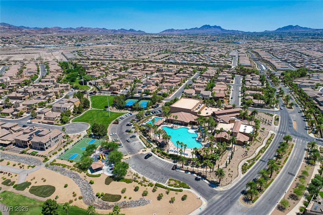 Henderson, NV 89011,985 Via Lombardi AVE