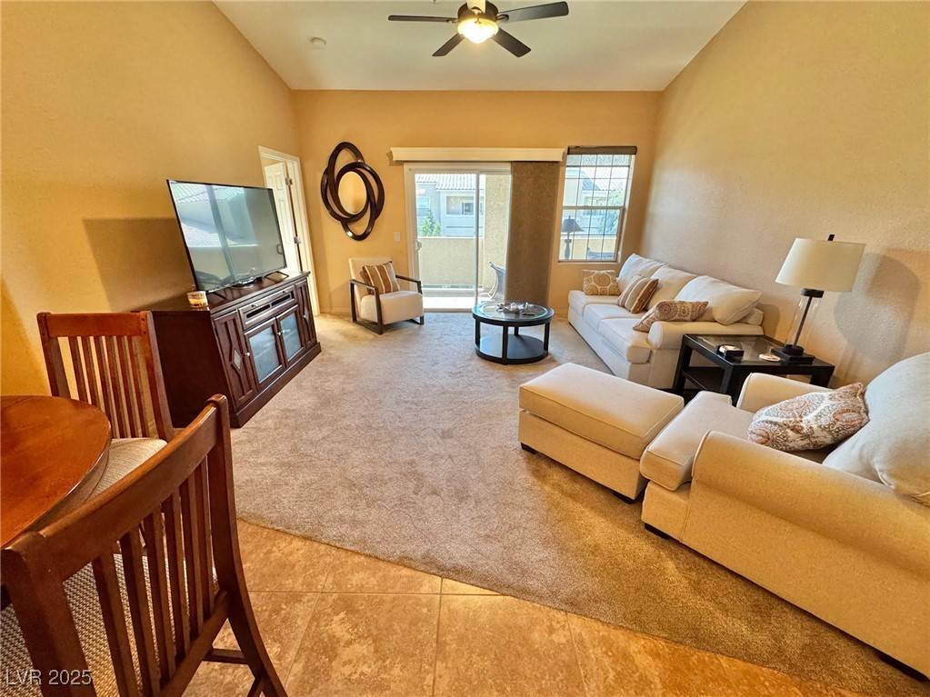 Las Vegas, NV 89148,8777 W Maule AVE #3123