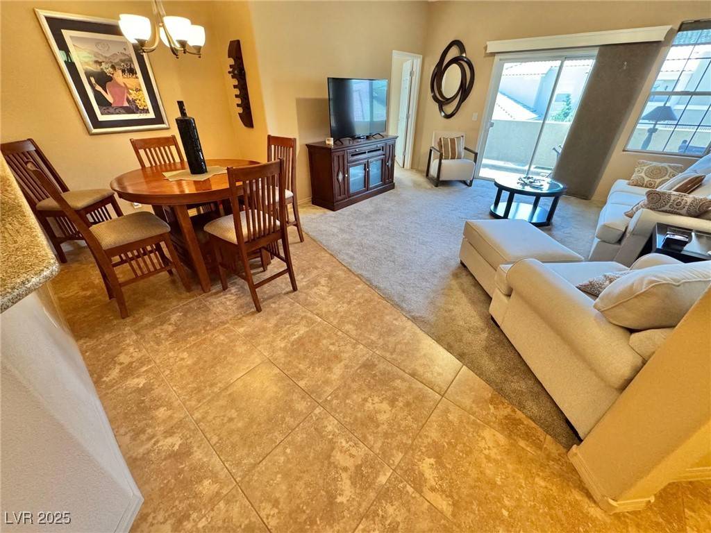 Las Vegas, NV 89148,8777 W Maule AVE #3123