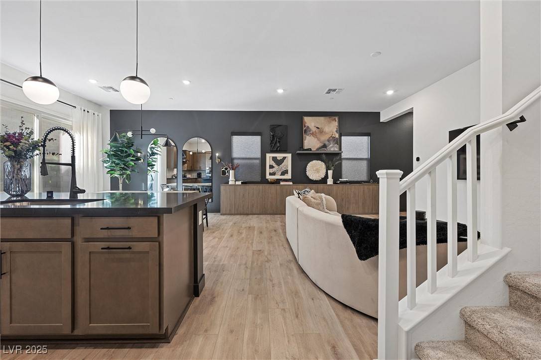 Las Vegas, NV 89138,1563 Rock Kestrel ST