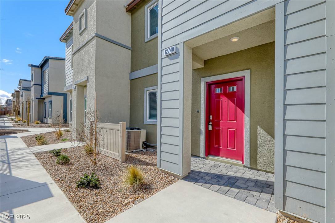 Henderson, NV 89044,12740 Feathersong ST