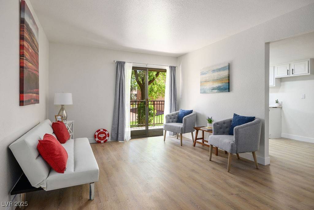 Las Vegas, NV 89103,4980 Indian River DR #447
