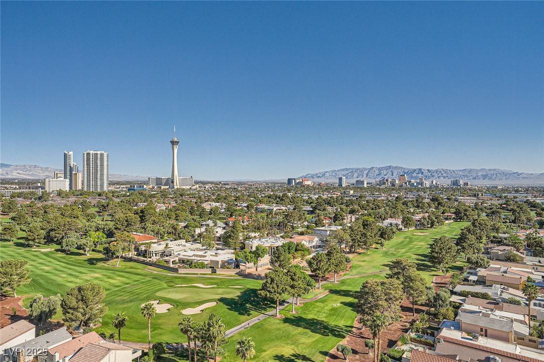Las Vegas, NV 89109,3111 Bel Air DR #18B