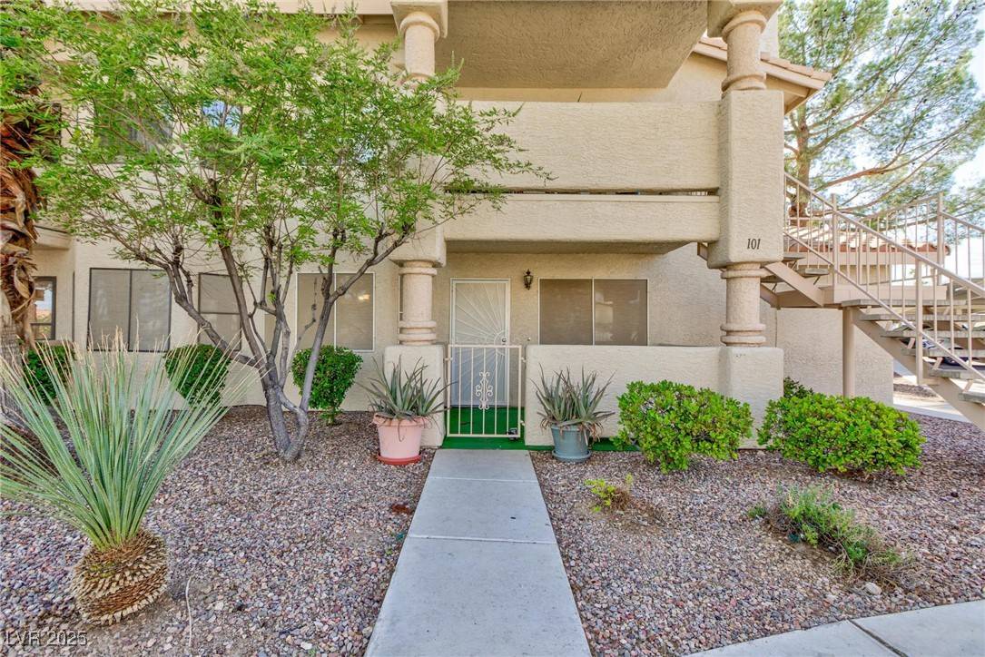Las Vegas, NV 89128,1201 Sulphur Springs LN #101