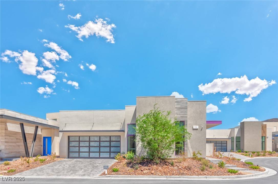 Henderson, NV 89012,702 Blackrock Rim DR