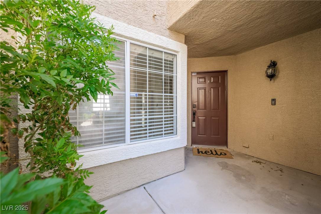 Las Vegas, NV 89144,10244 Amber Hue LN