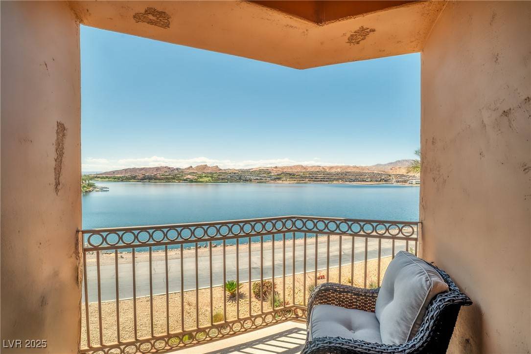 Henderson, NV 89011,20 Via Mantova #306