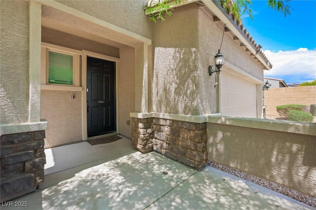 North Las Vegas, NV 89031,5631 Hill Cliff CT
