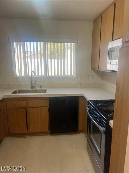 Las Vegas, NV 89147,7320 Empress DR