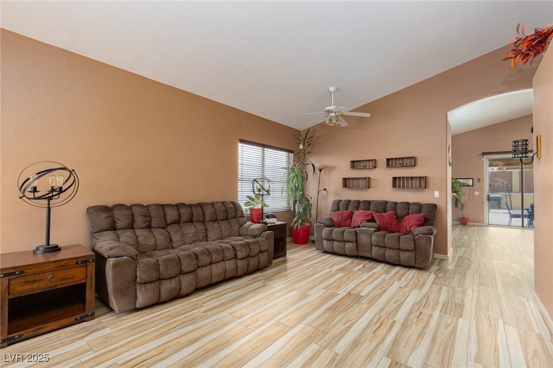 North Las Vegas, NV 89032,1723 Anchor DR