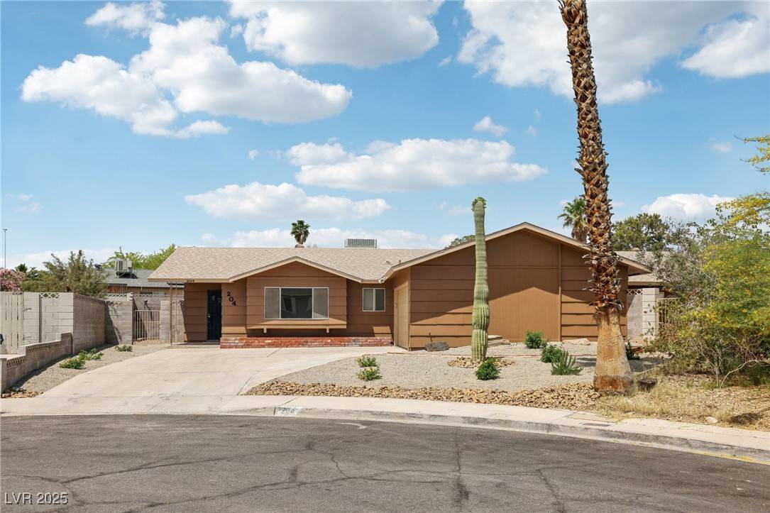 Las Vegas, NV 89145,204 Breeze ST