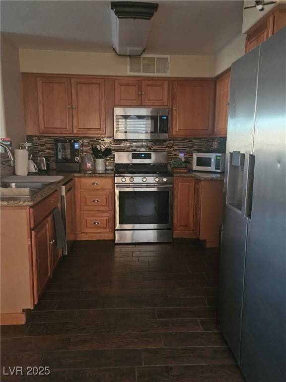 Las Vegas, NV 89122,5710 E Tropicana AVE #1053