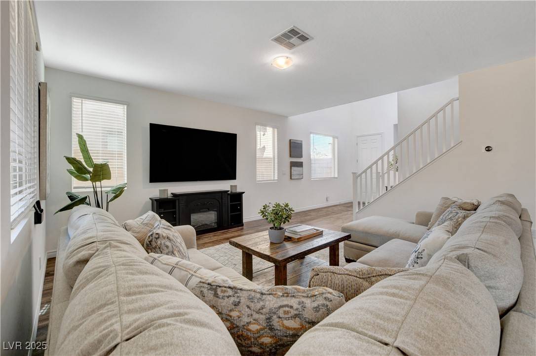 North Las Vegas, NV 89081,1114 Junipine AVE