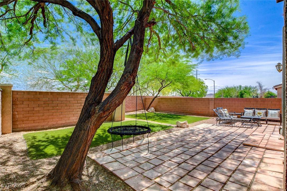 Las Vegas, NV 89178,10220 Adobe Mountain ST