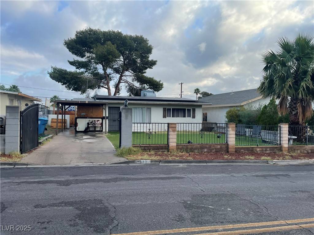 Las Vegas, NV 89101,1917 Cedar AVE