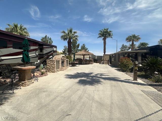 Las Vegas, NV 89139,8175 Arville ST #18