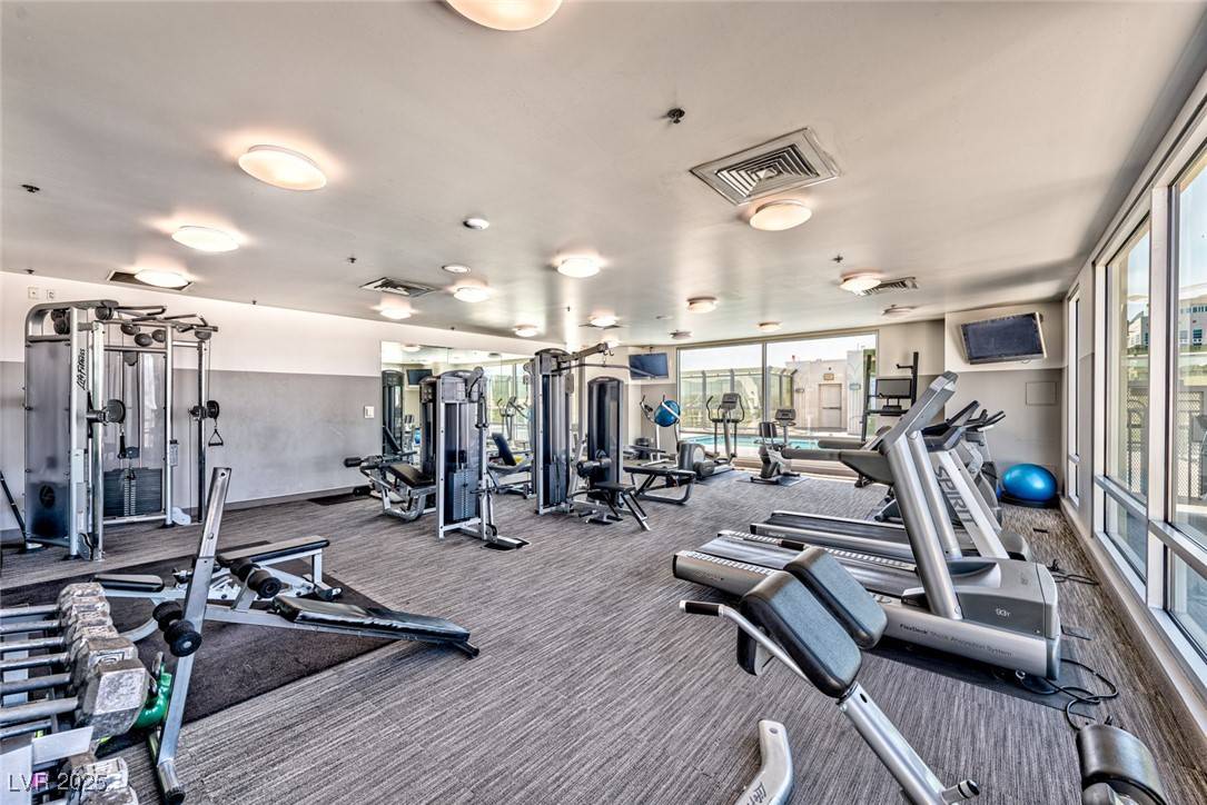 Las Vegas, NV 89101,150 Las Vegas BLVD #1606