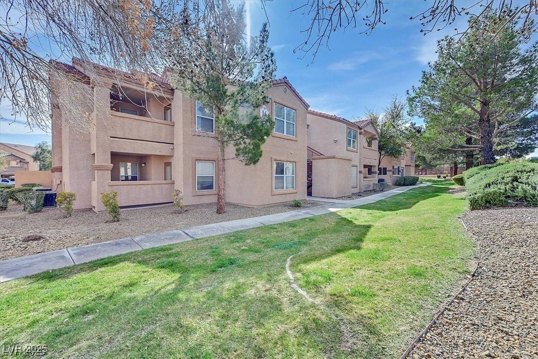 Las Vegas, NV 89128,1150 N Buffalo DR #1039