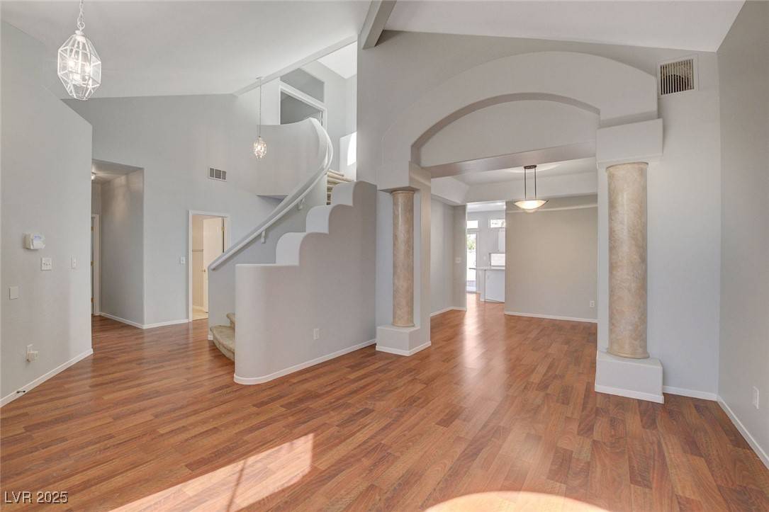 Henderson, NV 89074,22 LANTERN GLOW CIR