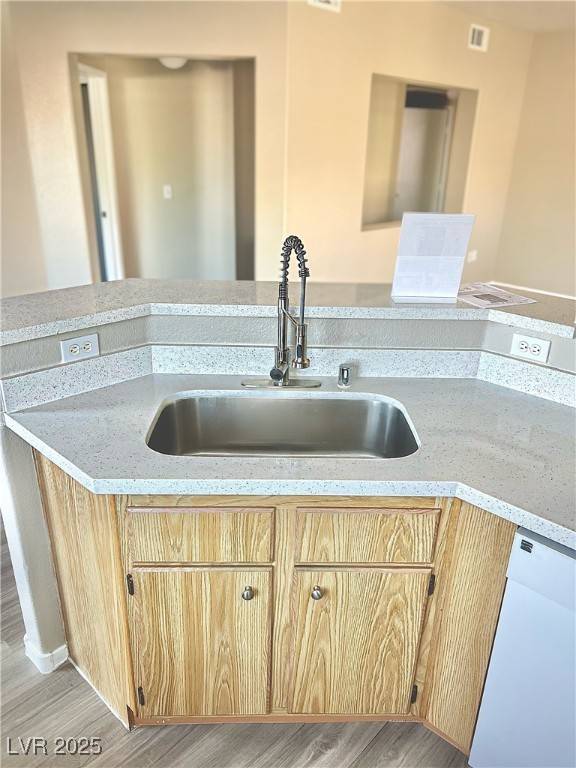 North Las Vegas, NV 89032,1881 W Alexander RD #1128
