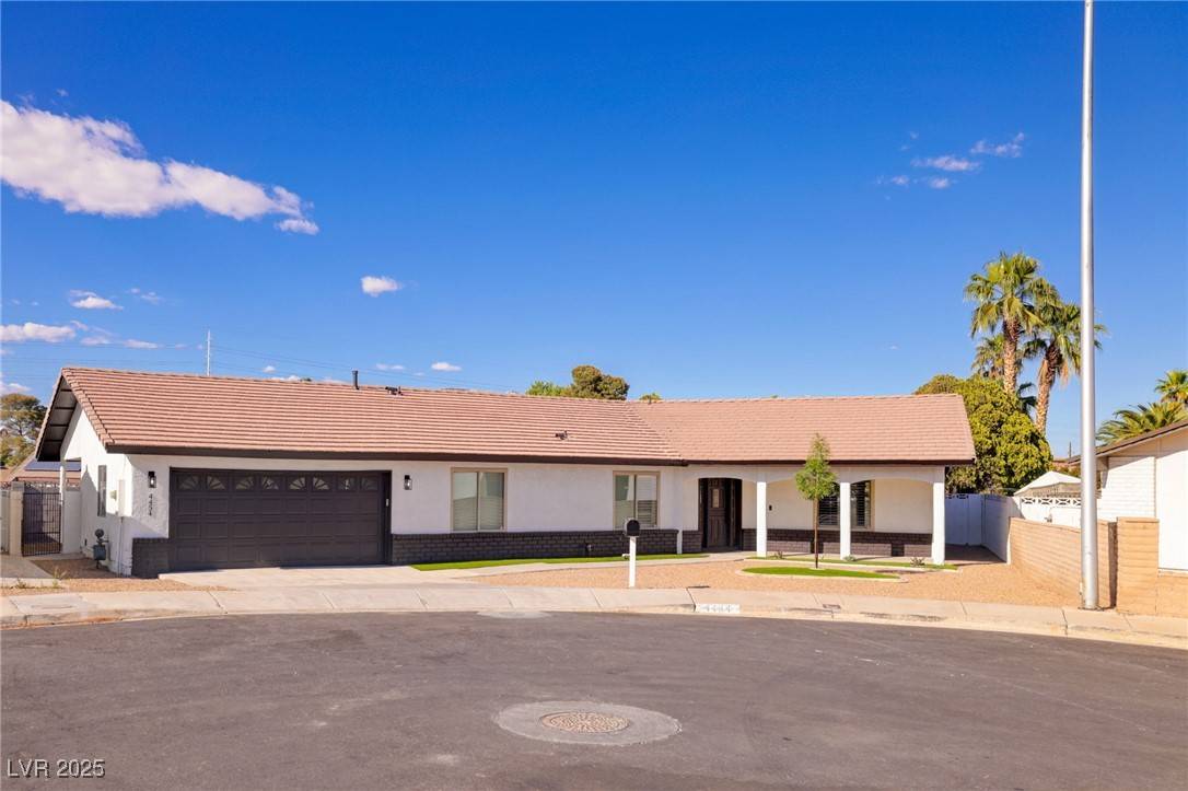 Las Vegas, NV 89121,4454 Harmony CT