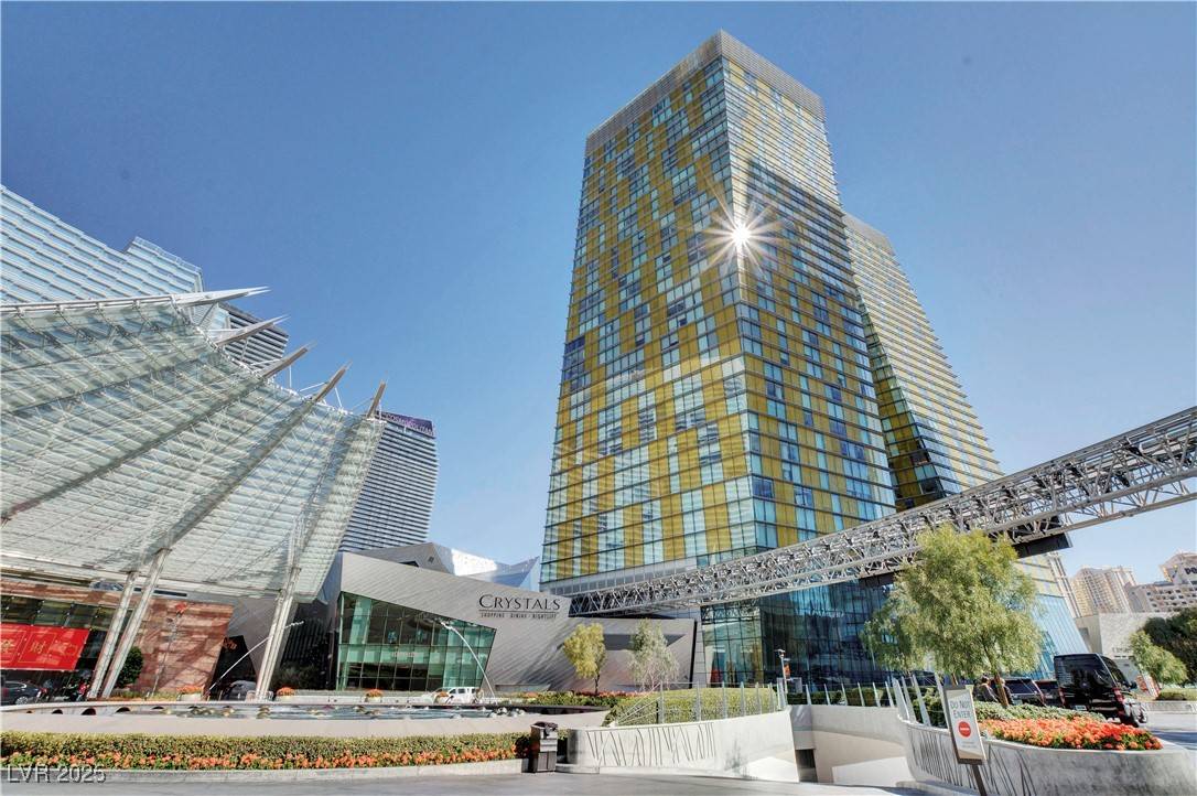 Las Vegas, NV 89158,3722 S LAS VEGAS BL BLVD #806