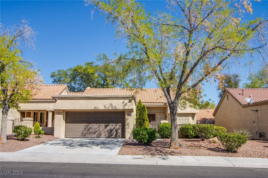 Las Vegas, NV 89134,8832 Villa Ridge DR