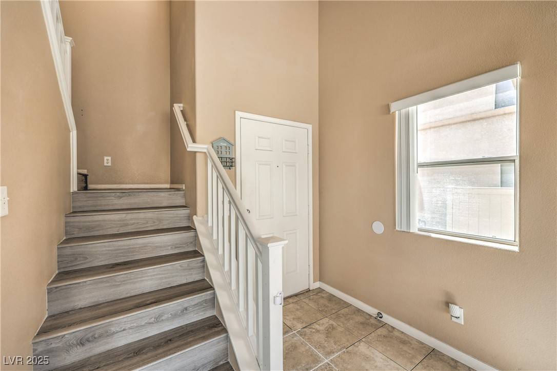 Las Vegas, NV 89183,978 Valetta Flat AVE