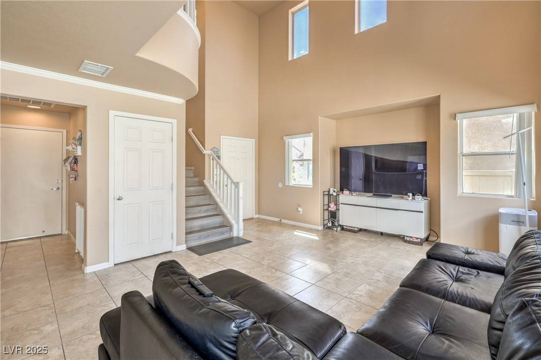 Las Vegas, NV 89183,978 Valetta Flat AVE