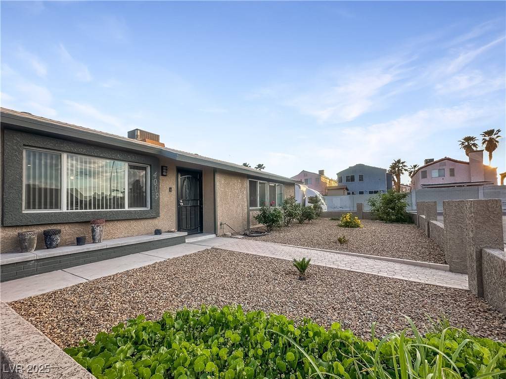 Las Vegas, NV 89104,4009 Patterson AVE