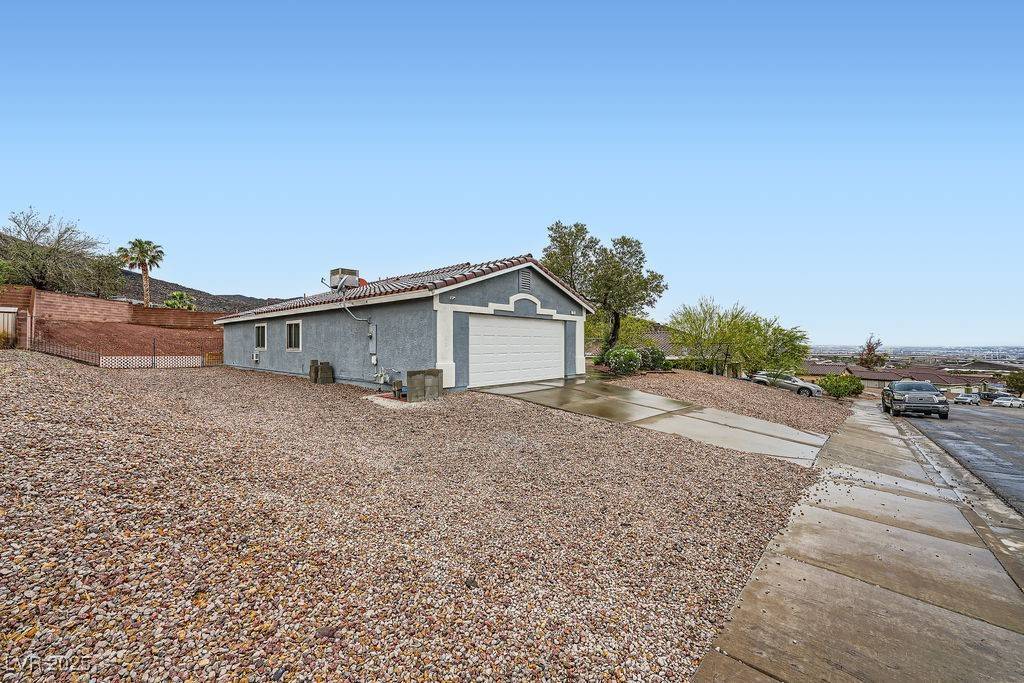 Henderson, NV 89012,127 Mauve ST