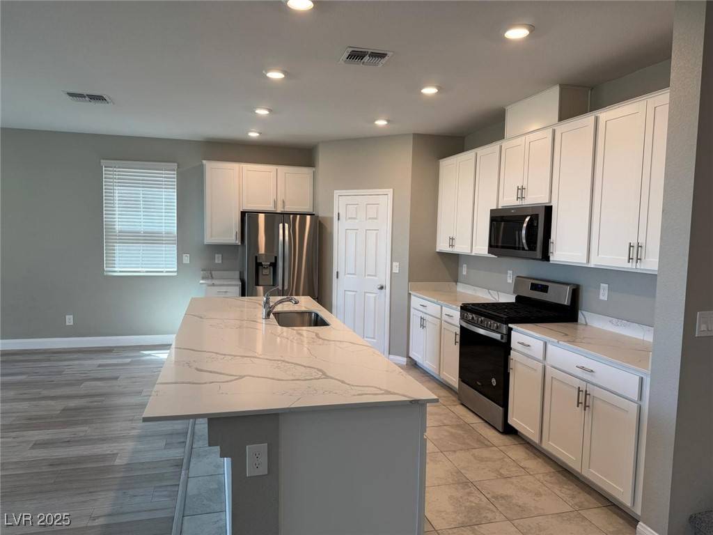Las Vegas, NV 89117,3452 Jade Flower ST