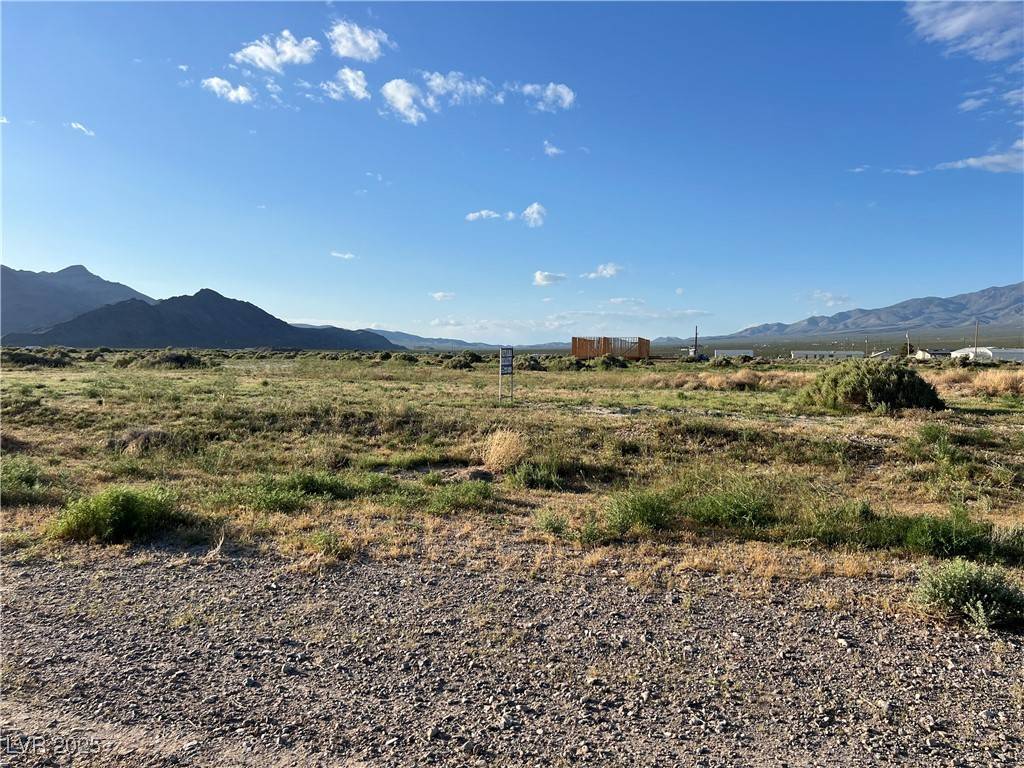 Pahrump, NV 89060,770 W Nikki WAY