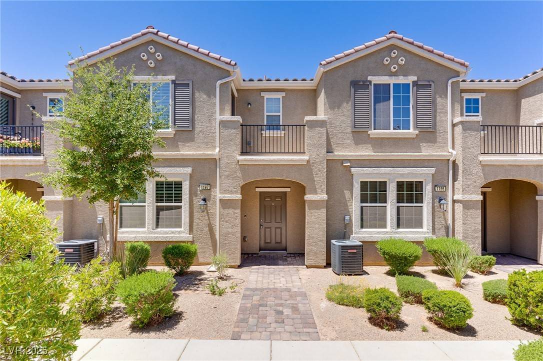 Henderson, NV 89002,1197 Narrow Gorge CT