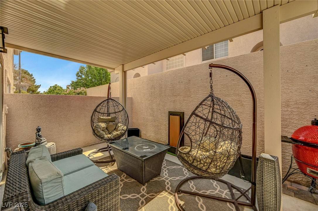Henderson, NV 89052,506 Chestnut View PL