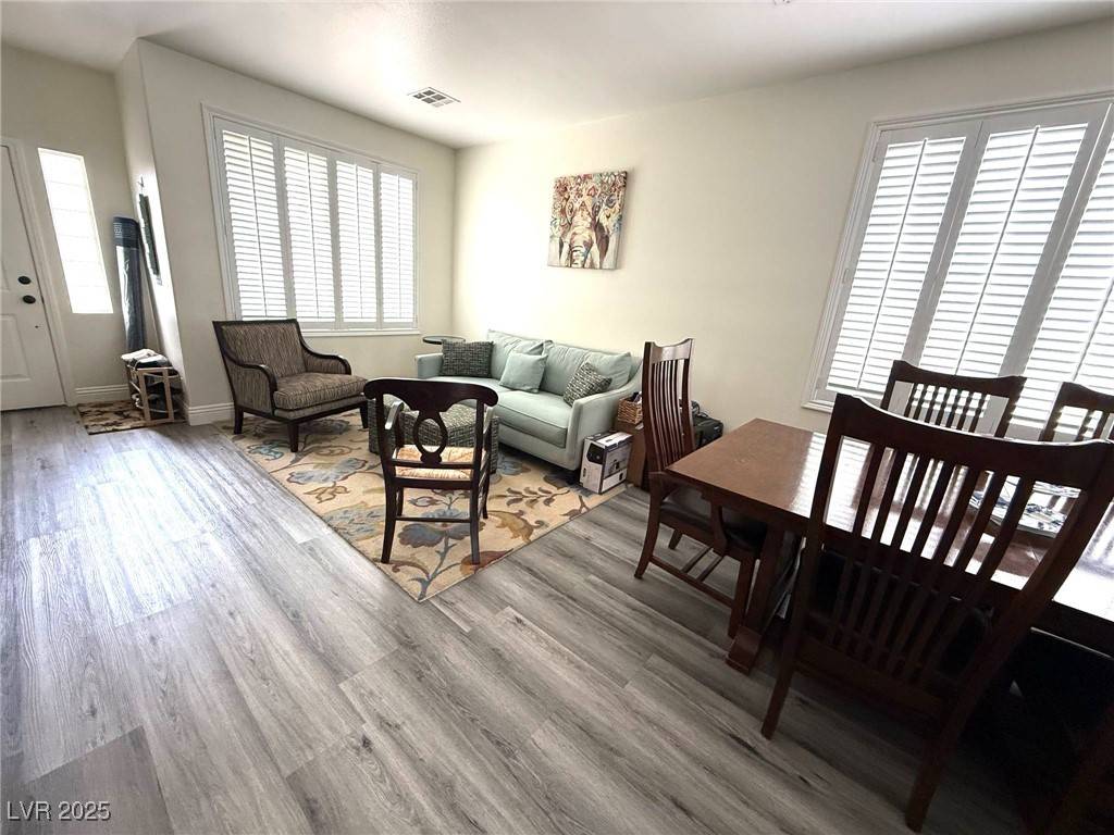 Las Vegas, NV 89147,10071 Lemon Valley AVE