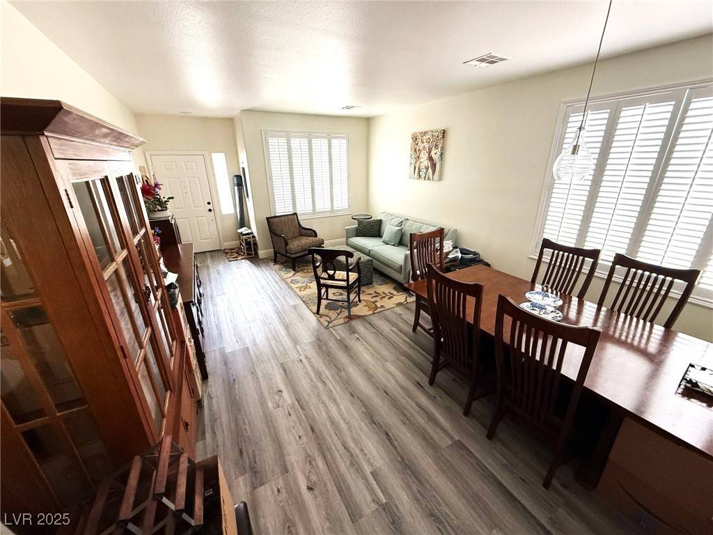 Las Vegas, NV 89147,10071 Lemon Valley AVE
